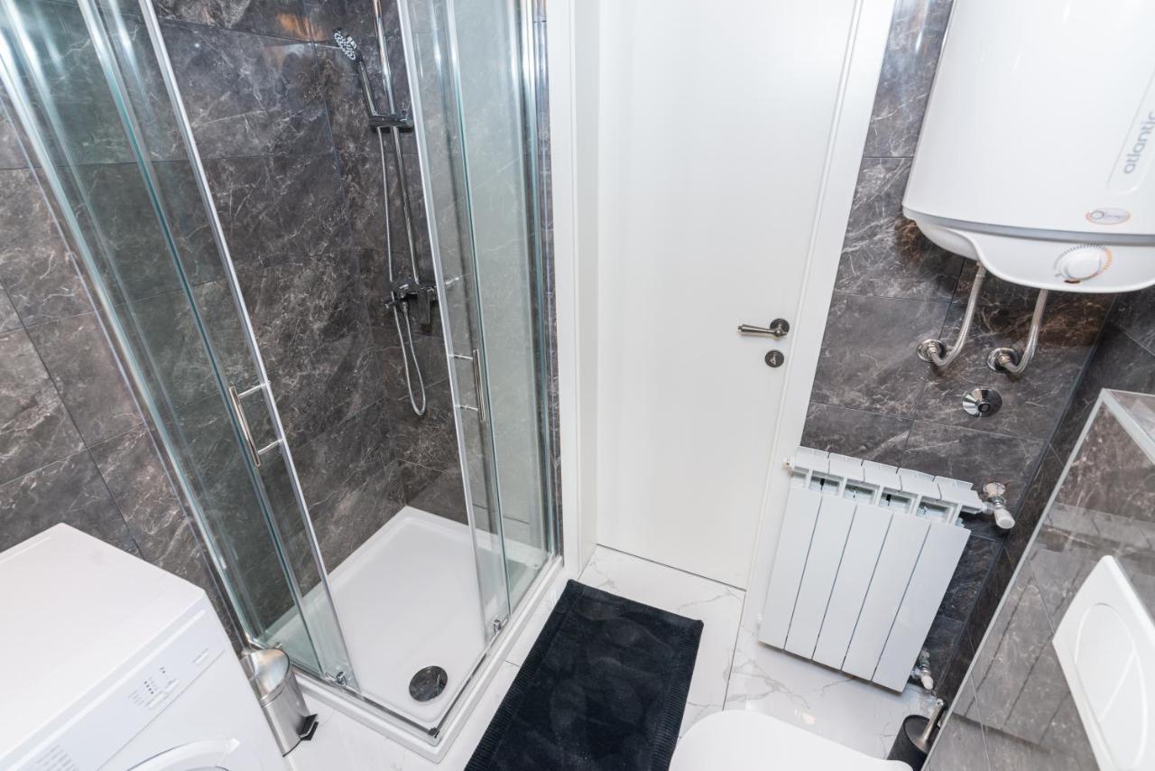 Apartments Virna Опатия Екстериор снимка
