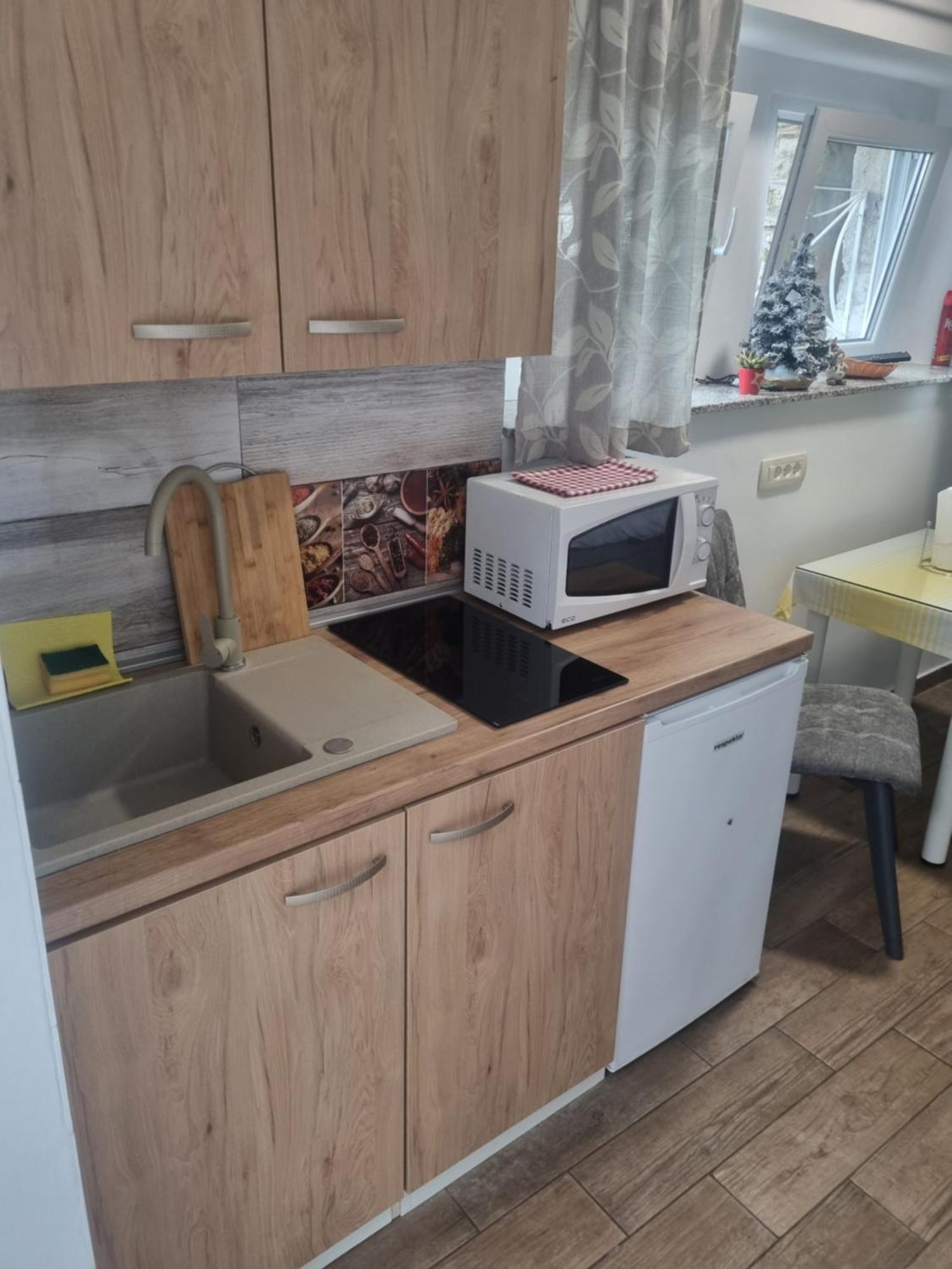 Apartments Virna Опатия Екстериор снимка